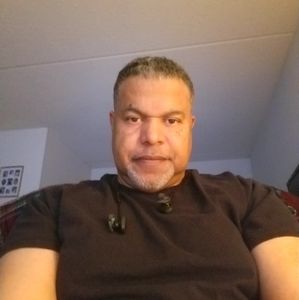 Meet your Posher, Thomas